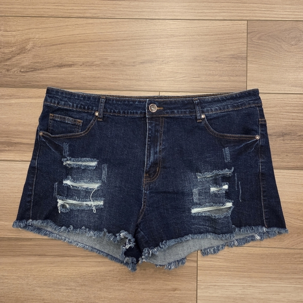 VIP Jeans Dark Wash High Rise Distressed Jean Shorts Size 19/20